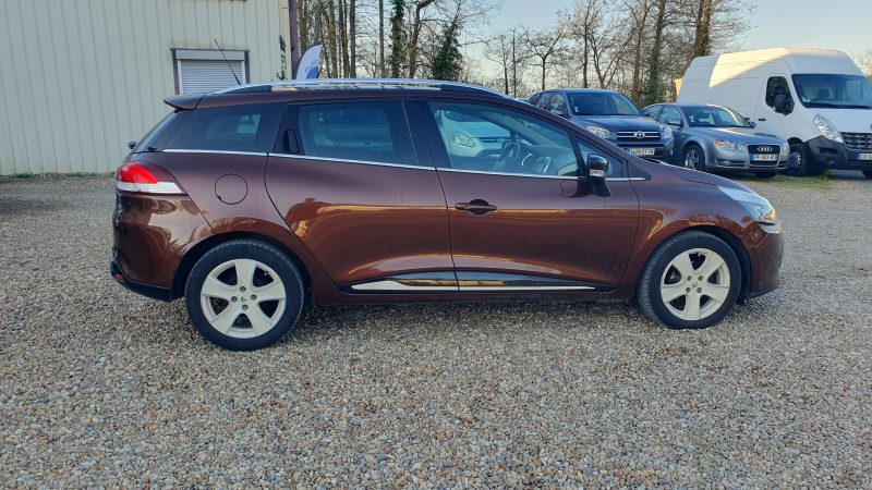 RENAULT CLIO IV Grandtour Estate 2015