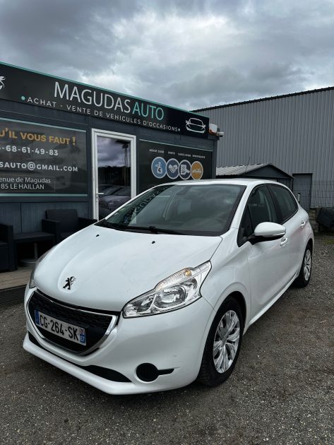 PEUGEOT 208 Société 2012