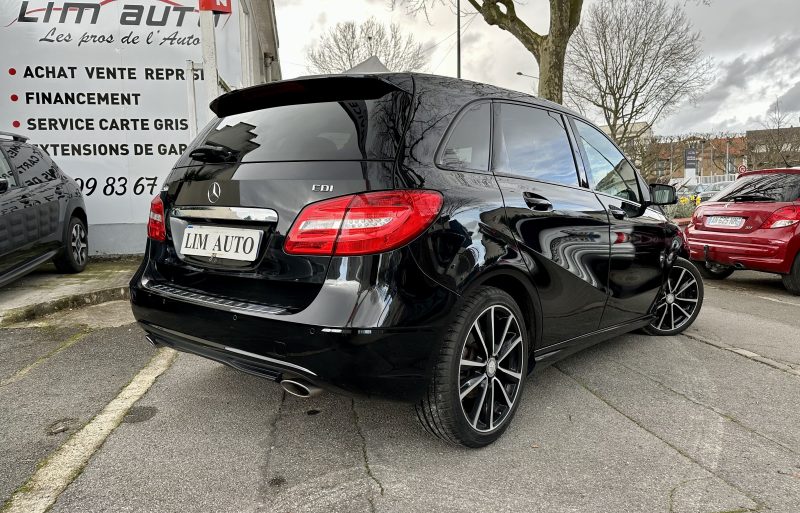 MERCEDES CLASSE B Sports Tourer 2014