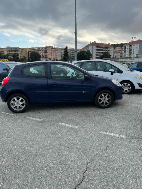 RENAULT CLIO 3 1.2 16v 2006