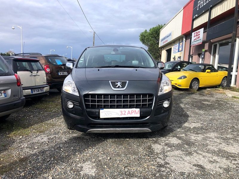 PEUGEOT 3008 Monospace 2012