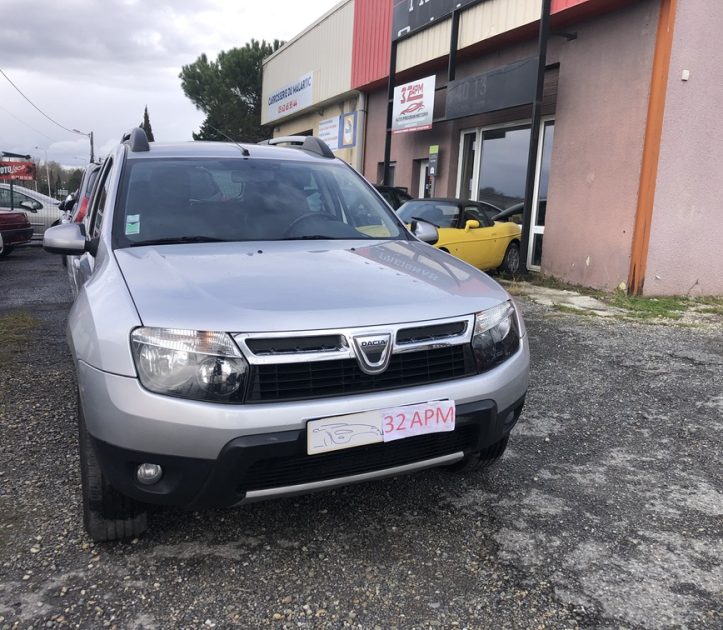 DACIA DUSTER 2012