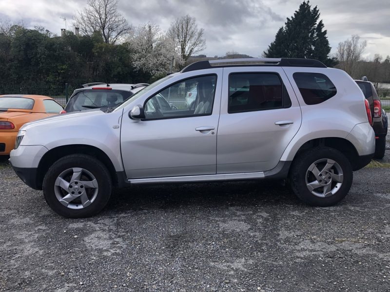 DACIA DUSTER 2012