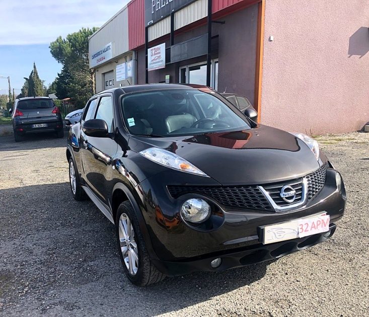 NISSAN JUKE 2012