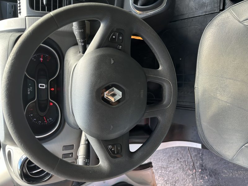 RENAULT TRAFIC III Fourgon 2019