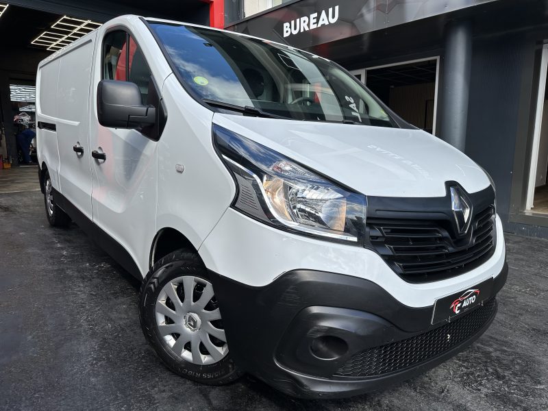 RENAULT TRAFIC III Fourgon 2019