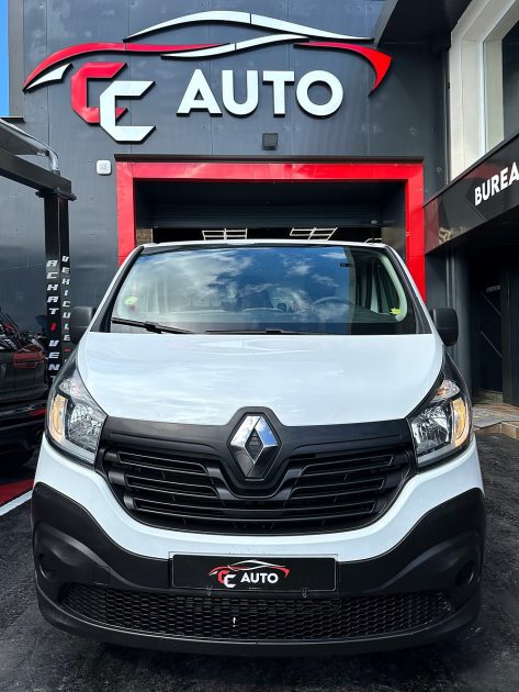 RENAULT TRAFIC III Fourgon 2019