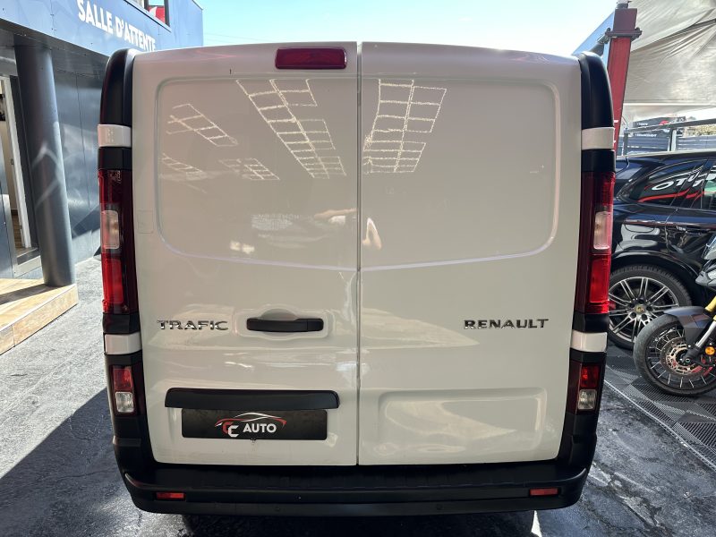 RENAULT TRAFIC III Fourgon 2018