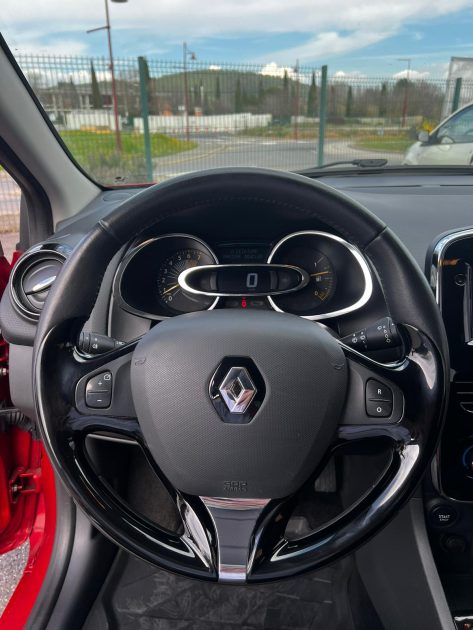 RENAULT CLIO 4 0.9 tce 90cv Premiere main  2013