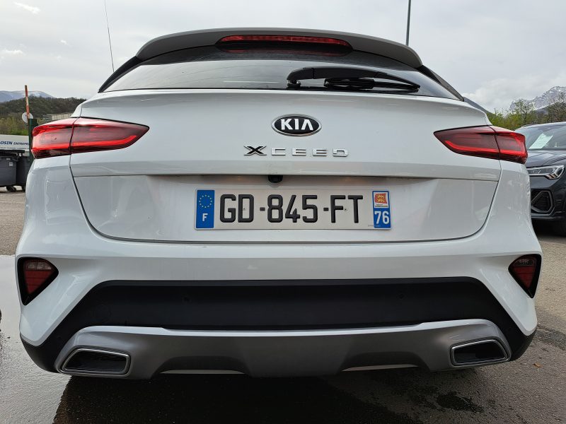 KIA XCEED 2021