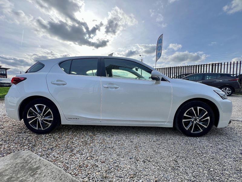 LEXUS CT200H PACK BUSINESS 2018