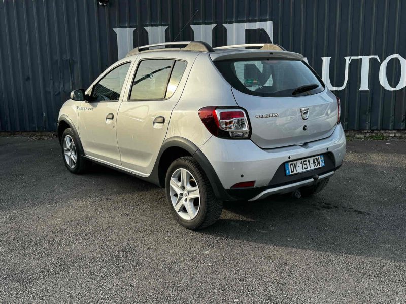 DACIA SANDERO II 2015