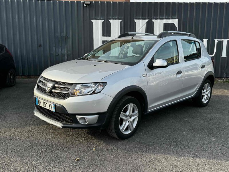 DACIA SANDERO II 2015