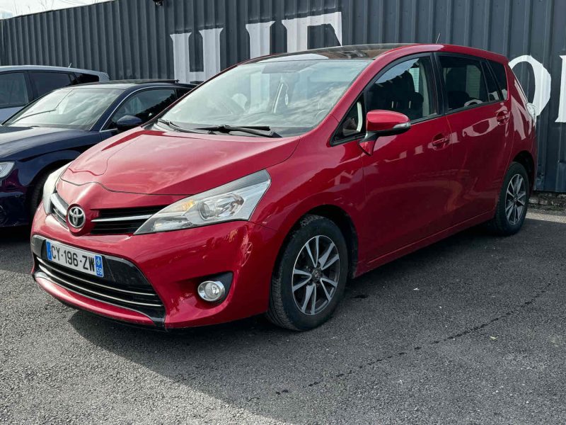 TOYOTA VERSO 2013