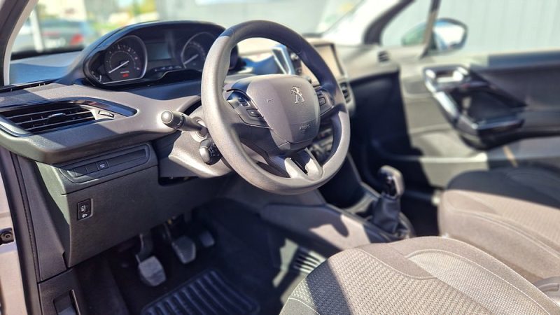 PEUGEOT 208 I 2020