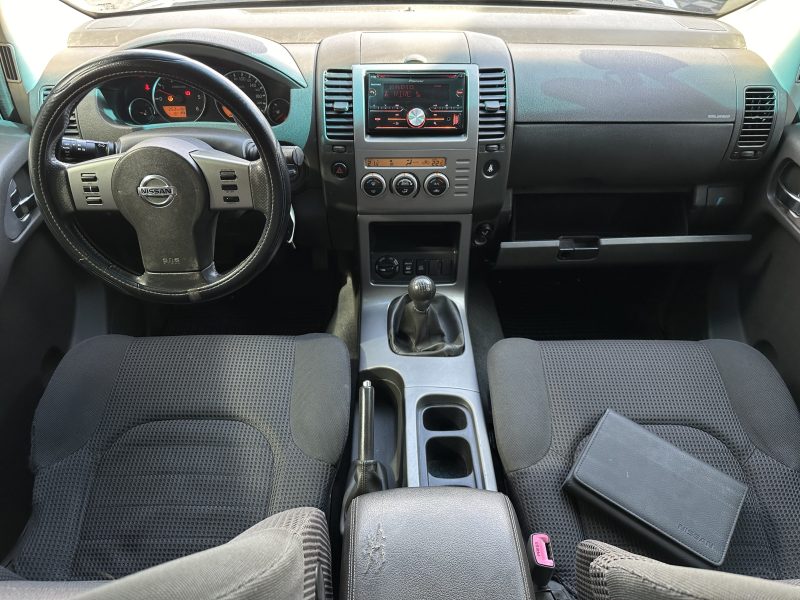 NISSAN PATHFINDER III 2005