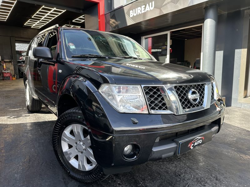 NISSAN PATHFINDER III 2005