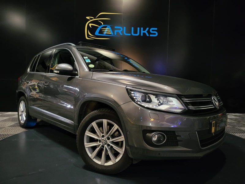 VOLKSWAGEN TIGUAN 2.0 TDI 177cv Carat 4Motion BVA / TOIT OUVRANT/CAMERA DE RECUL/SIEGES CHAUFFANT