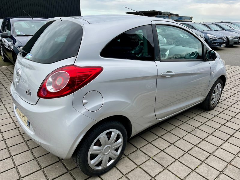 FORD KA II 1.2 i S&S 70CH TITANIUM