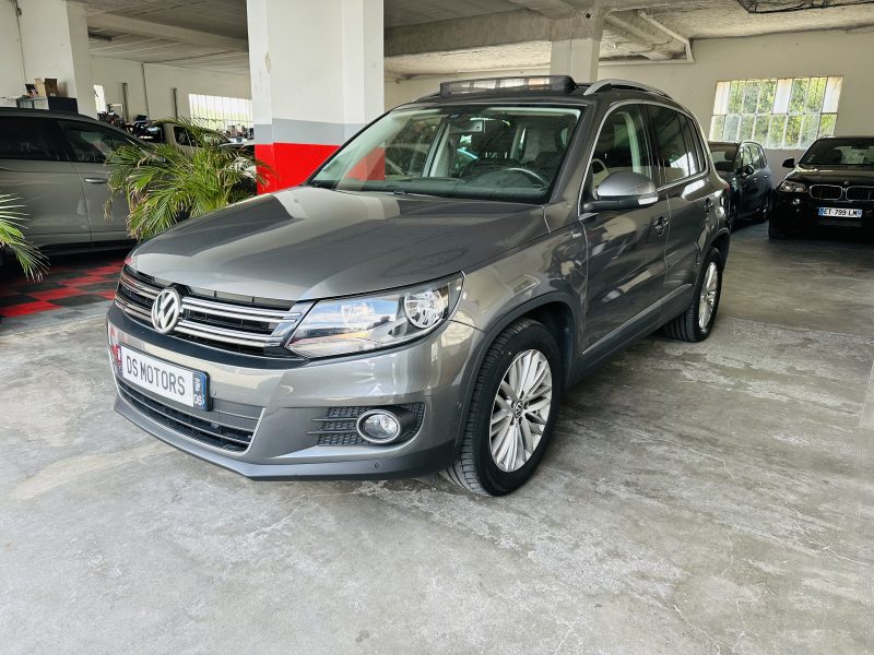 VOLKSWAGEN TIGUAN 2015