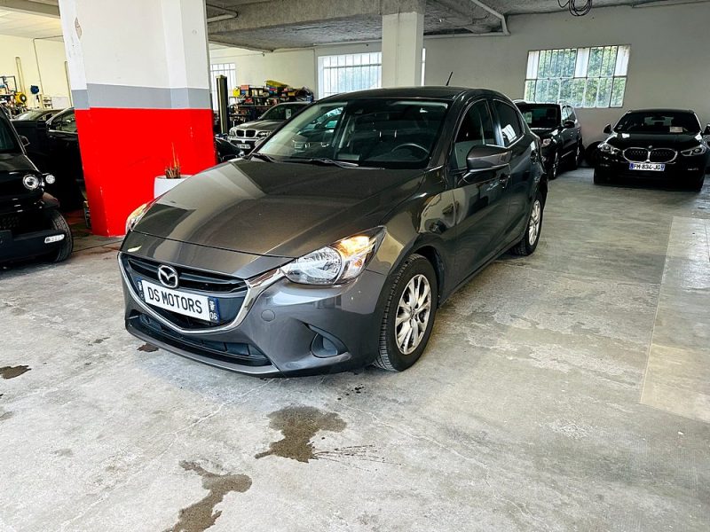 MAZDA 2  2018