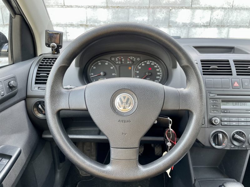 VOLKSWAGEN POLO 2007