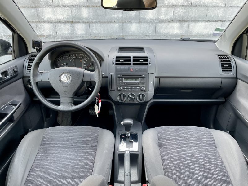 VOLKSWAGEN POLO 2007