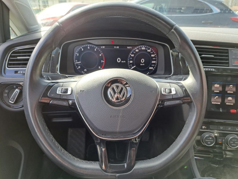 VOLKSWAGEN GOLF VII 2017