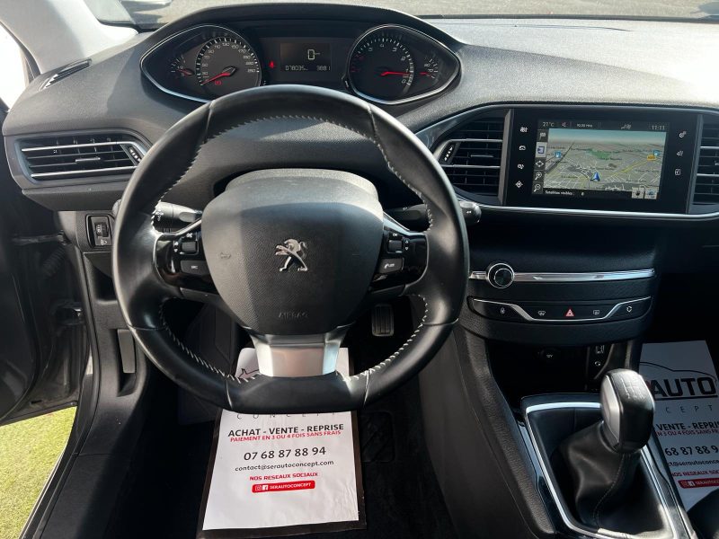 PEUGEOT 308 2017