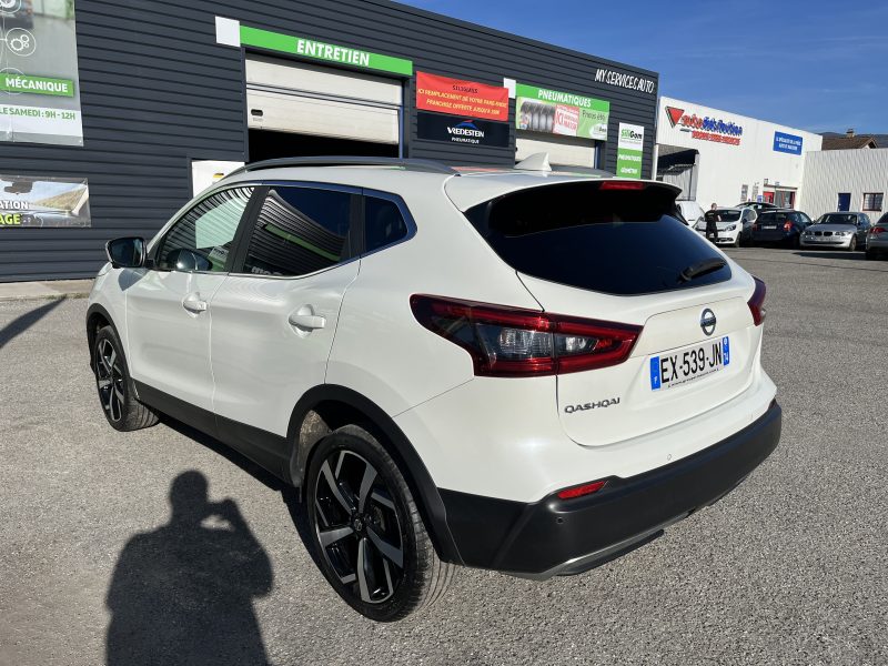 NISSAN QASHQAI 2018