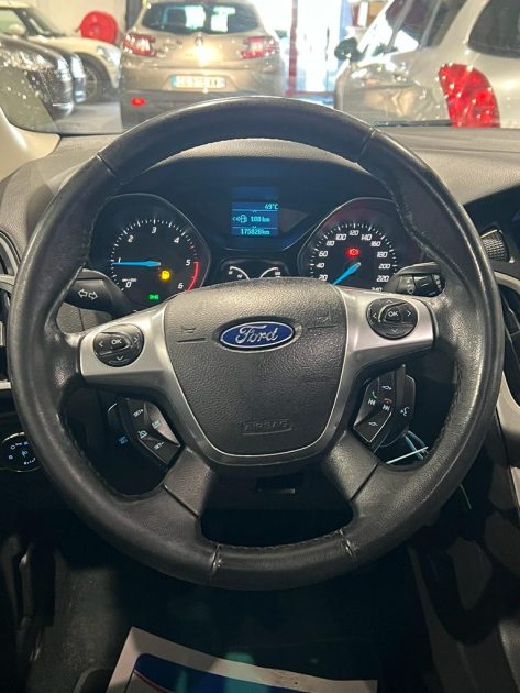 FORD FOCUS 2011