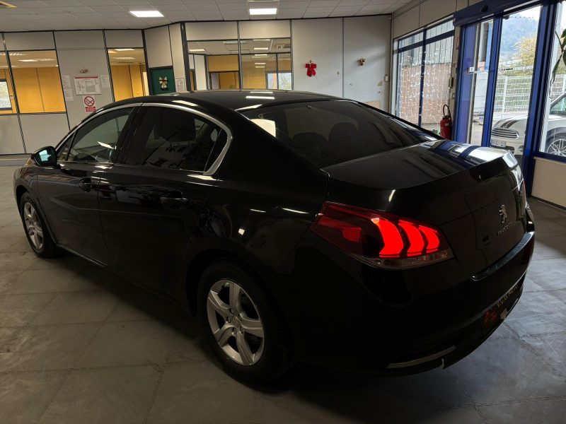 PEUGEOT 508 I 1.6 HDi 115cv