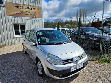 RENAULT SCÉNIC II 2005