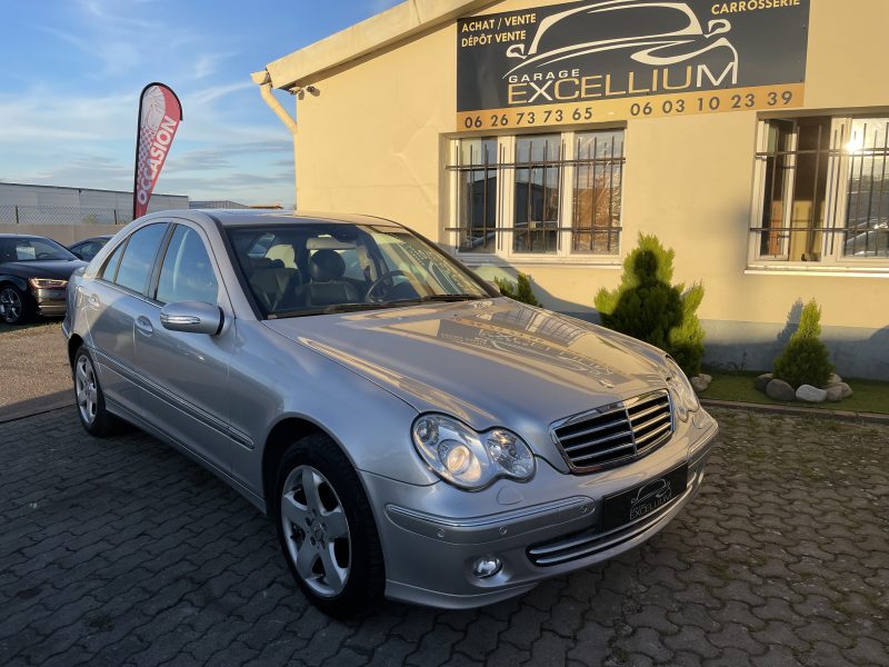 MERCEDES BENZ  C320 AUTOMATIQUE ESSENCE 2005