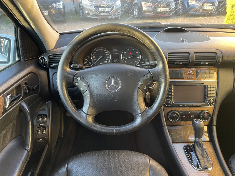 MERCEDES BENZ  C320 AUTOMATIQUE ESSENCE 2005