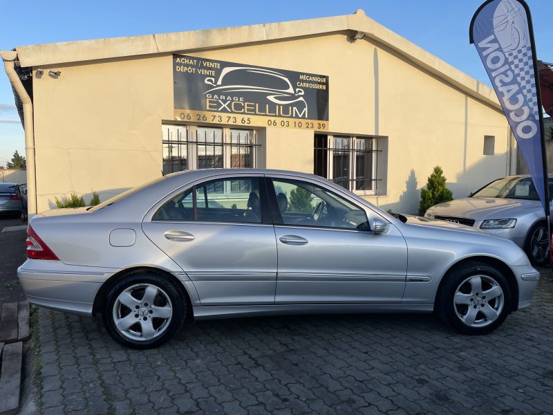 MERCEDES BENZ  C320 AUTOMATIQUE ESSENCE 2005