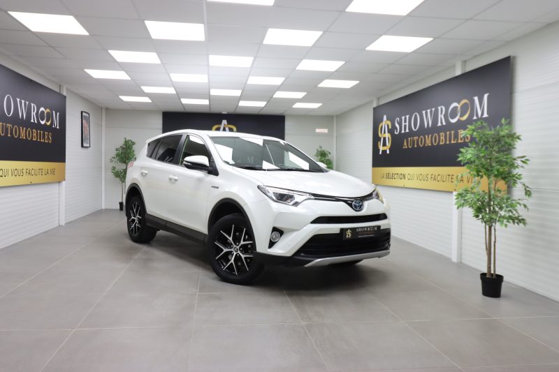 TOYOTA RAV 4 IV 2017