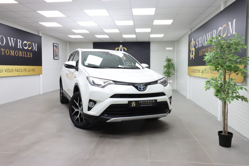 TOYOTA RAV 4 IV 2017