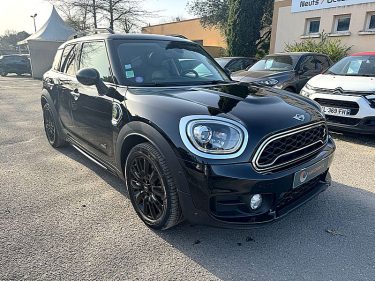 MINI COUNTRYMAN SE ALL4 136CV + 88CV EXQUISITE