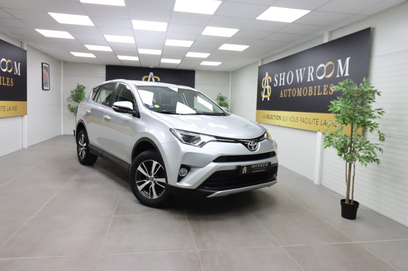 TOYOTA RAV 4 IV 2016