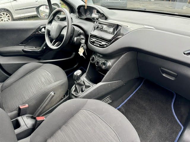 PEUGEOT 208 I 1.4L HDi 68cv BUSINESS / 2 PLACES / REVISER_GARANTIE