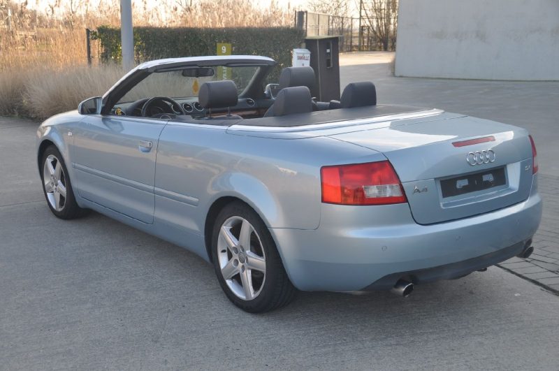 AUDI A4 B6 2.4 V6 170 CHEVAUX DIN ET 11 CHEVAUX FISCAUX