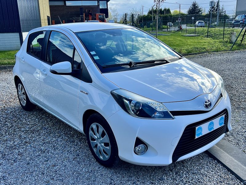 TOYOTA YARIS III DYNAMIC 2013