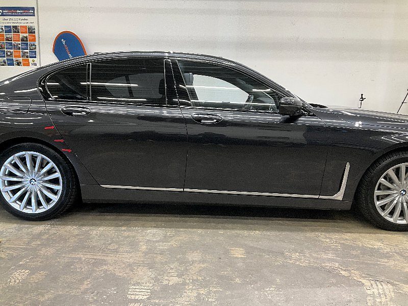 BMW 7er 750i xDrive