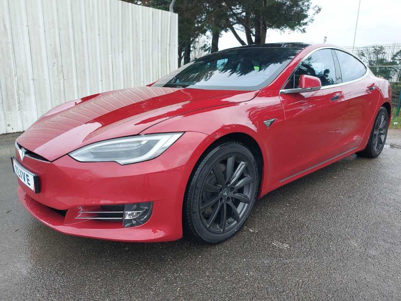 Tesla Model S 2019