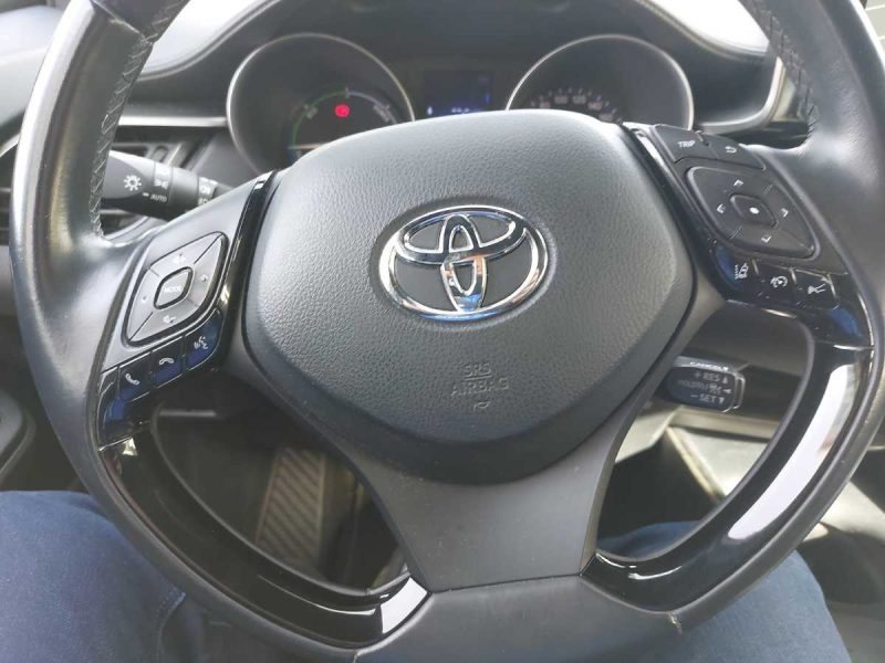 Toyota C-HR 1.8 Hybrid Dynamic Business 2019