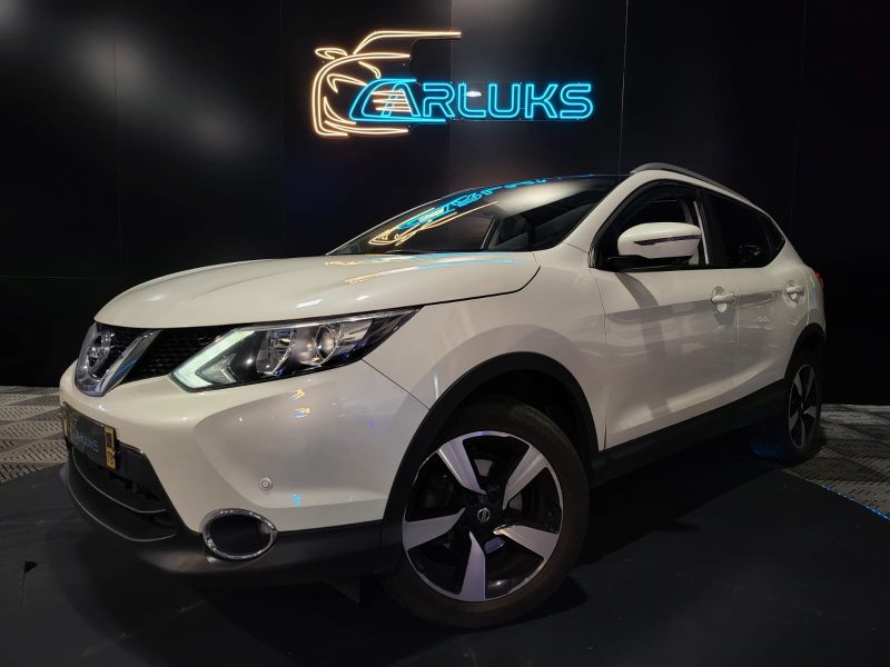 NISSAN QASHQAI II 1.6 dCi 130cv Connect Edition BVM6 / TOIT PANORAMIQUE/CAMERA DE RECUL/RADAR-AV-AR