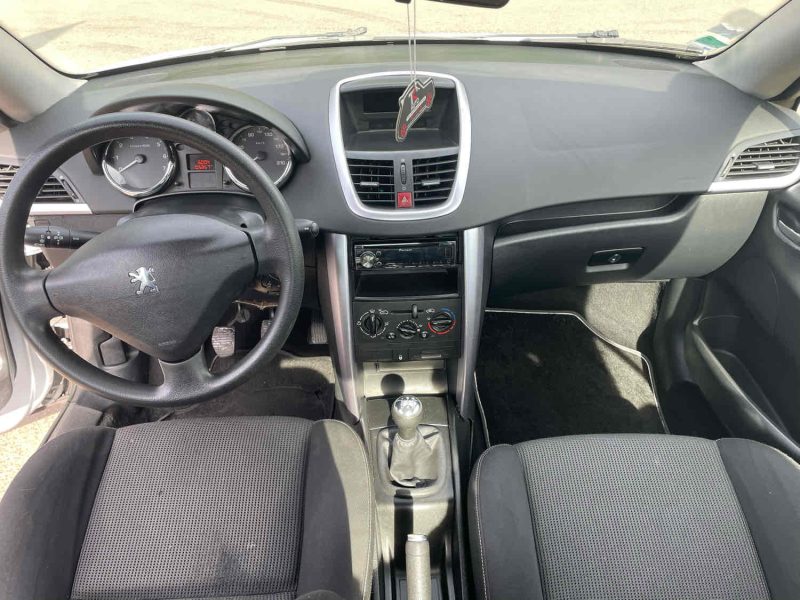 PEUGEOT 207 CC 1.6i 16V 120CV