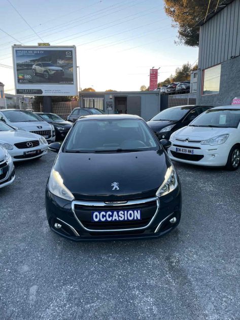 PEUGEOT 208 1.6 HDI 75CV 