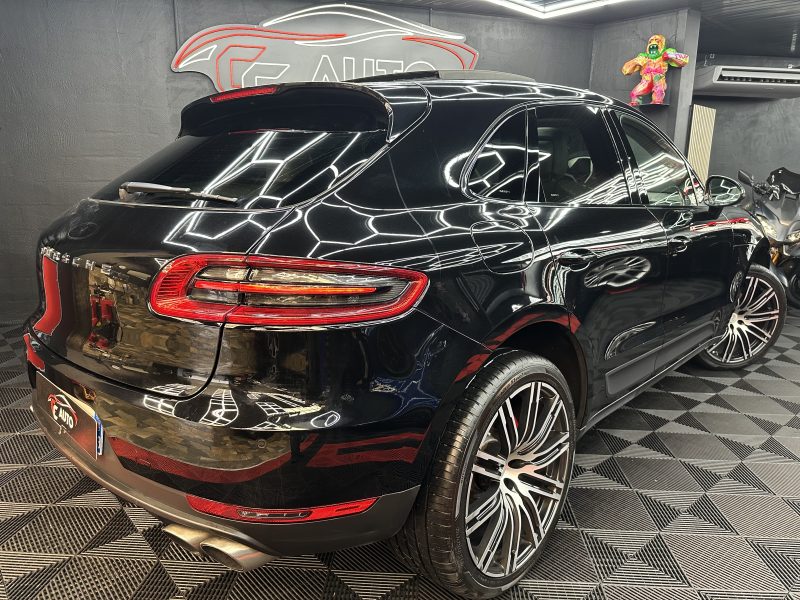 PORSCHE MACAN 2016